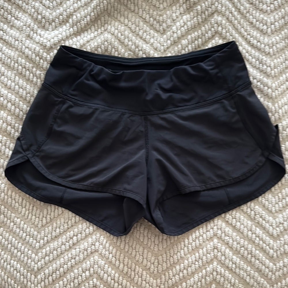 lululemon Speed Up Low-Rise Lined Short 2.5”